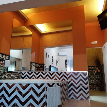 Hostal Avenida Andalucia - Solo Adultos Sevilla Exteriér fotografie