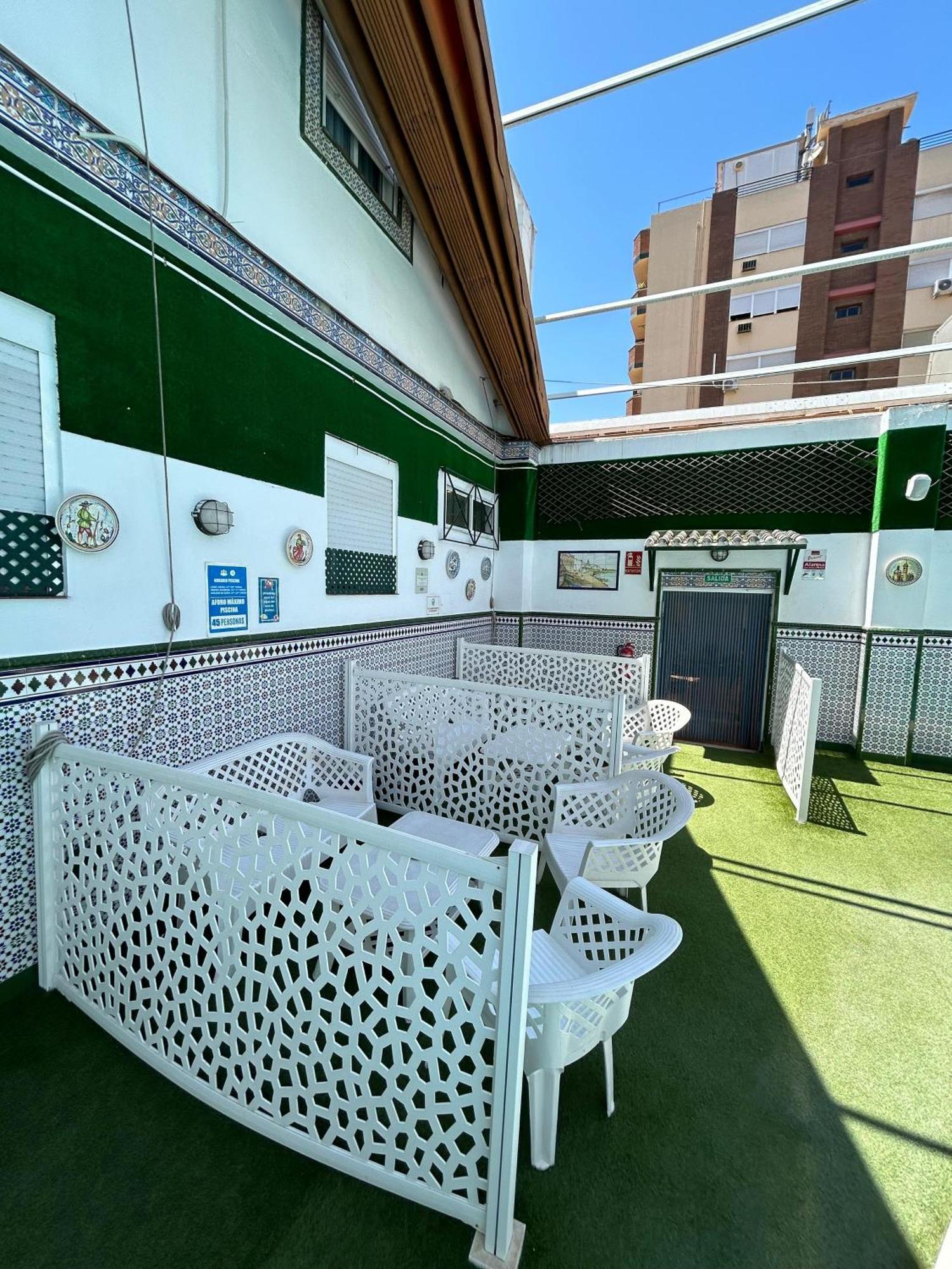 Hostal Avenida Andalucia - Solo Adultos Sevilla Exteriér fotografie
